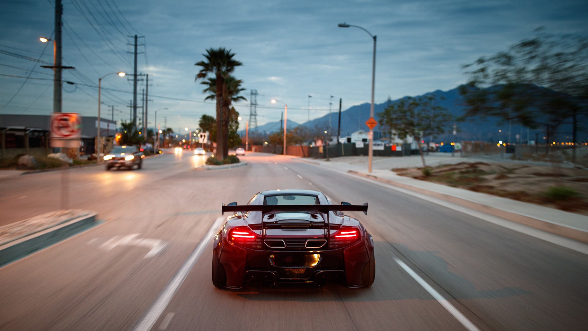 AC米兰-西甲攻防激燃：精彩瞬间不断刷新！，西甲防守最好的球队